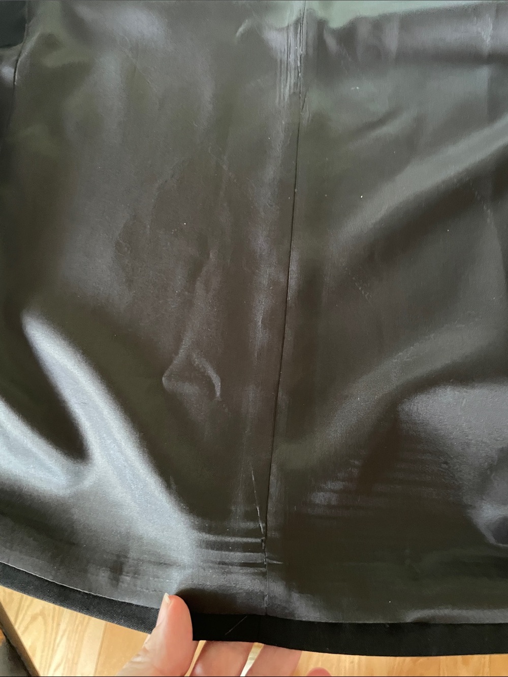 Oscar de la Renta Black Satin Notch Lapel Tuxedo Jacket - Picture 14 of 16